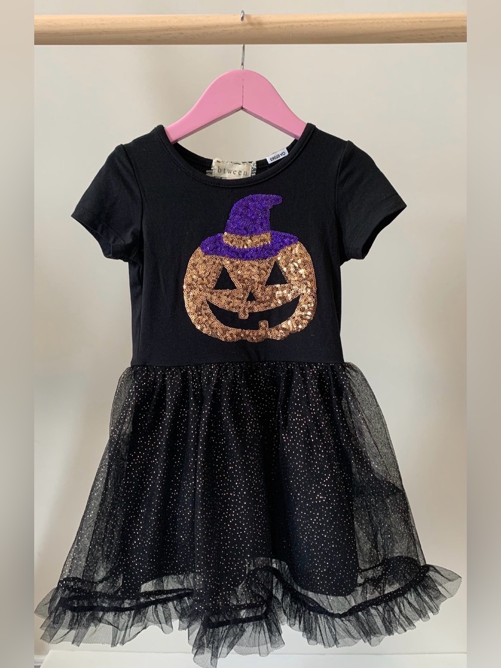 btween Black Halloween Dress with Gold Sequin Pumpkin and Purple Hat Size 4